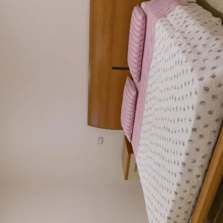 La Luna Dal Borgo شقة ليسي