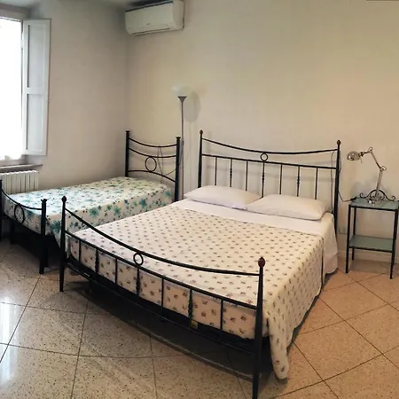 La Luna Dal Borgo شقة