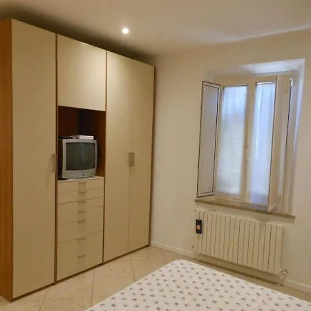 La Luna Dal Borgo ليسي