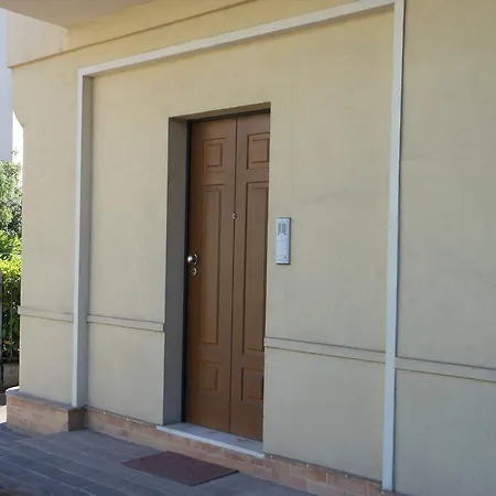 La Luna Dal Borgo شقة ليسي