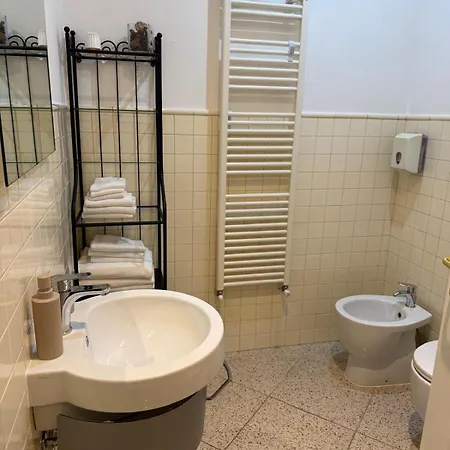 La Luna Dal Borgo Appartement *
